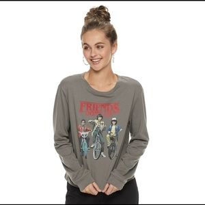 Cropped Stranger Things Tee